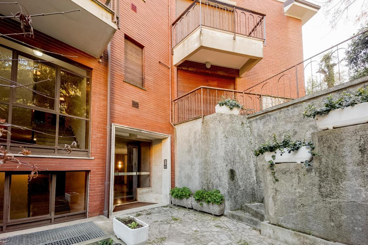 산레모 Portosole Attic - With Terrace And Private Parking 아파트 외부 사진
